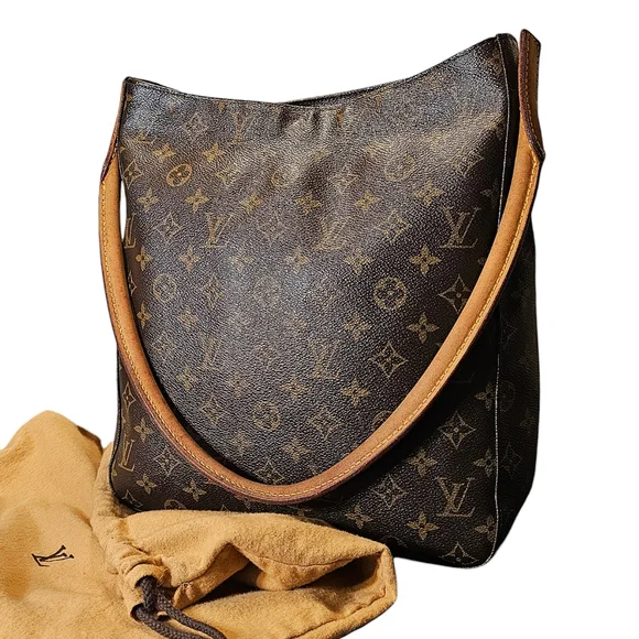 LOUIS VUITTON LOOPING BAG - Picture 15 of 15